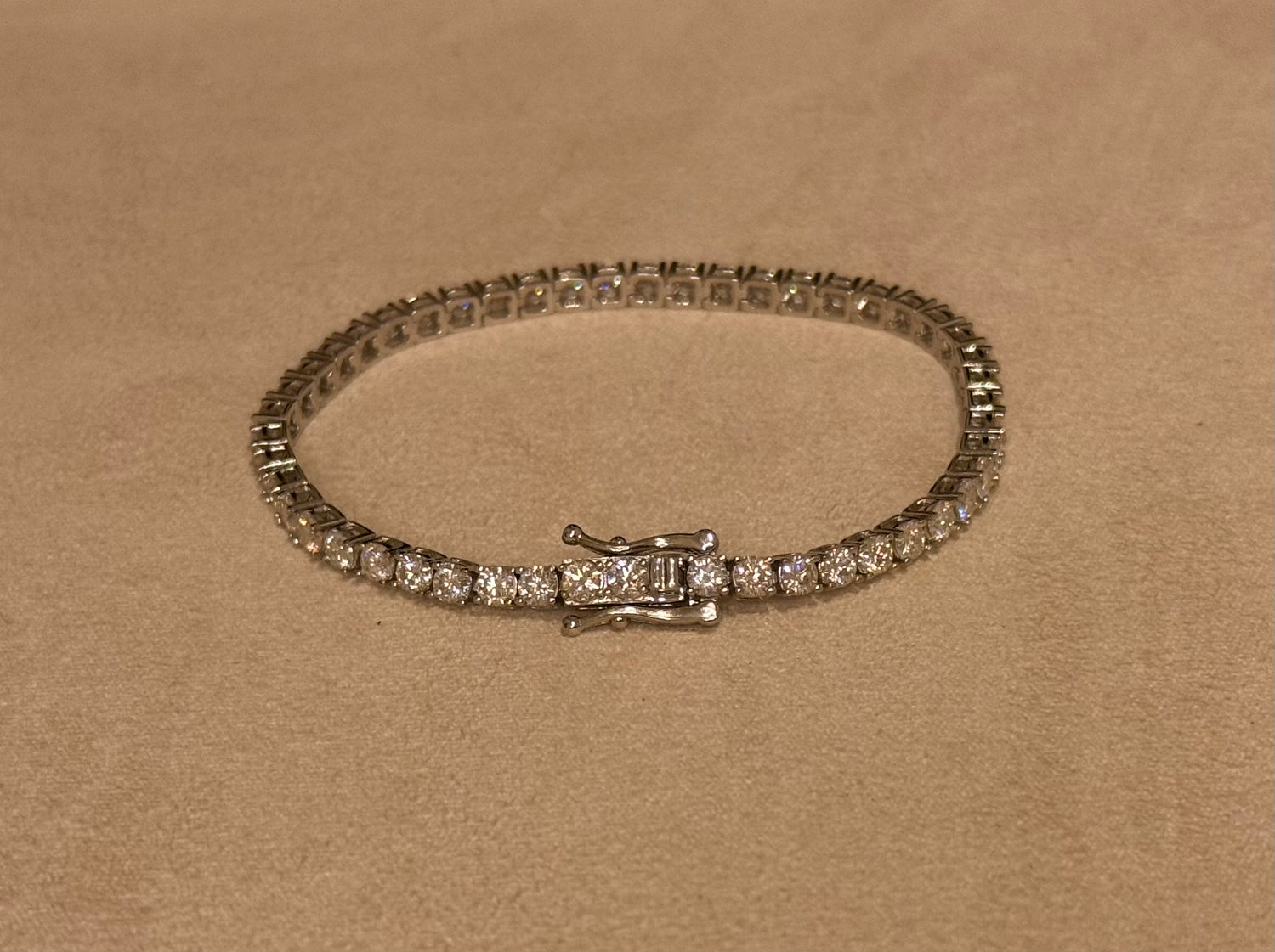 The Lyra Moissanite Tennis Bracelet in Silver